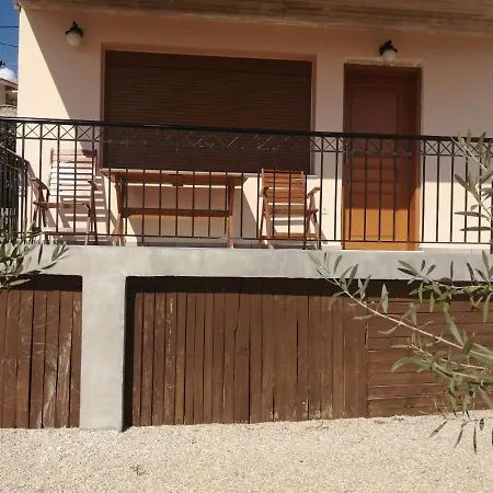 Apartment Aggelo 4 Bedroom Nafplio