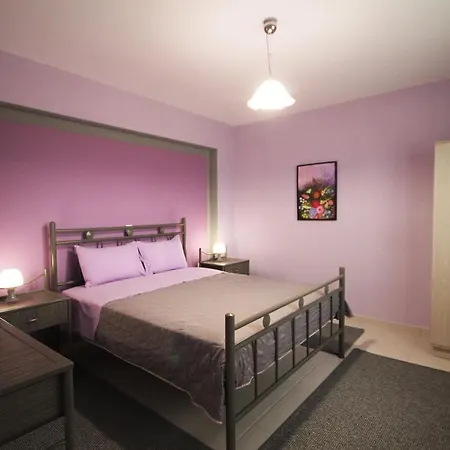 Aggelo 4 Bedroom Appartement Nauplie